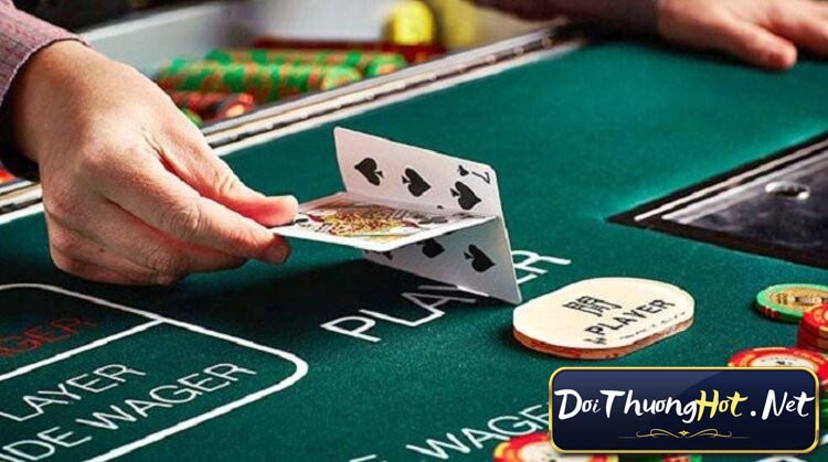 Khám phá trò chơi Baccarat Online, chia sẻ chiến thuật chơi trực tuyến để có cơ hội thắng cao. Đánh giá, luật chơi và những bí quyết thành công.