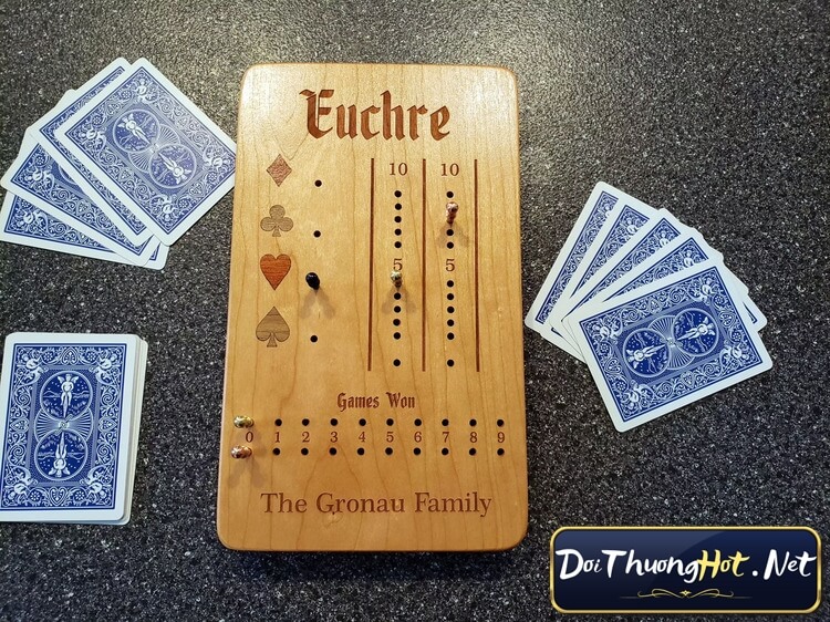 Euchre Online | Mastering the Art of Bidding in Euchre: 8 Proven Strategies